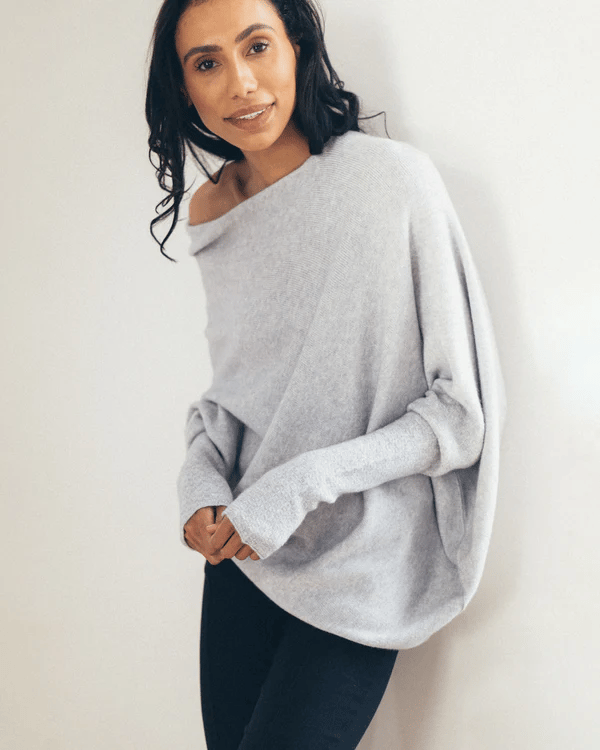 Jane™ - Asymmetrisch drapierter Pullover